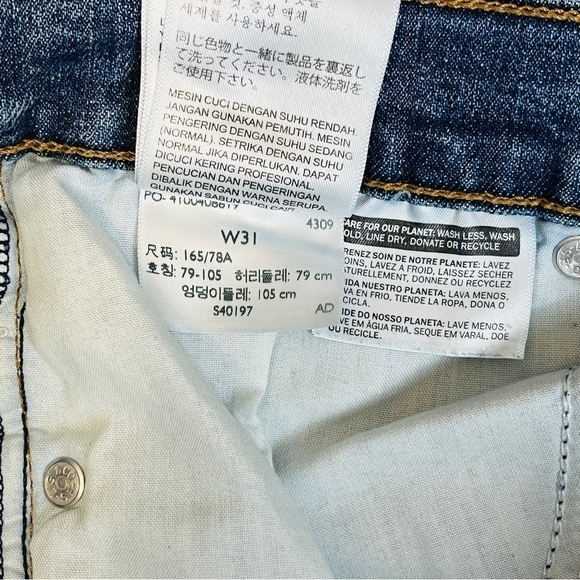 Levi Wedgie Fit Skinny Womens Raw Hem Button Fly Jeans. Blue Size 31. #797 - Picture 8 of 9